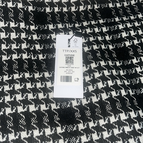 Dynamite mini skirt - Picture 2 of 3